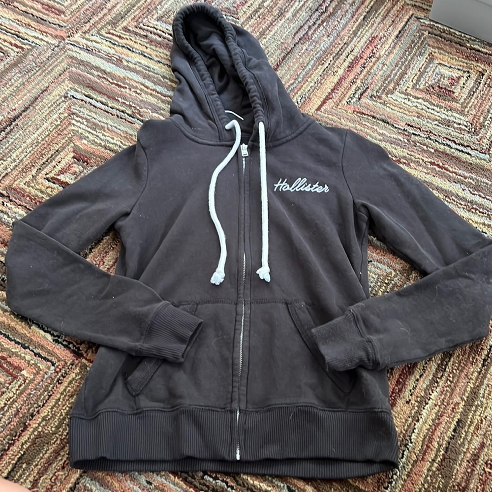 Hollister zip up size XS